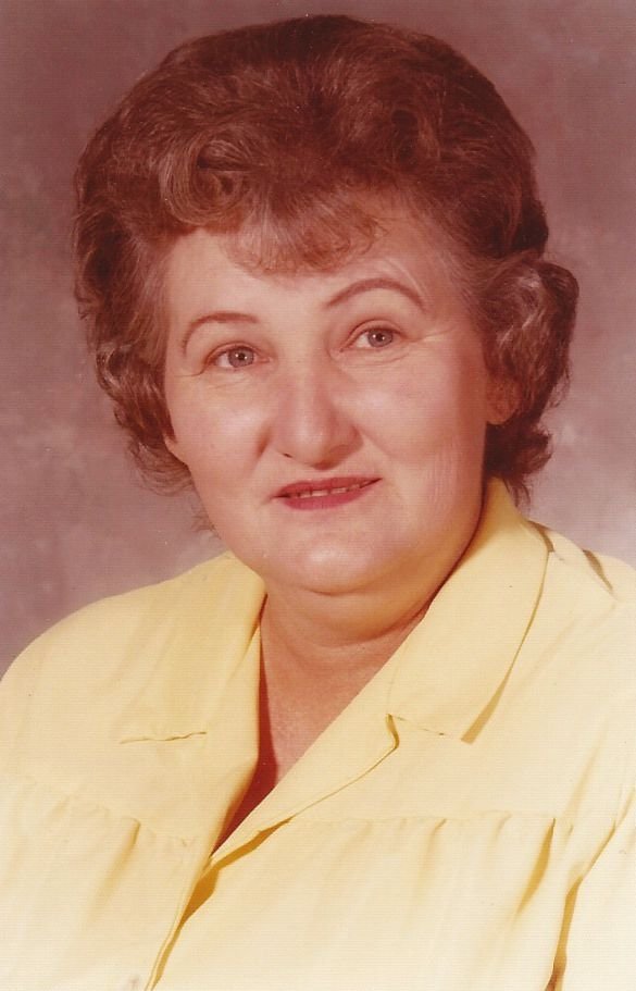 Elliott, Mary Louise “Babe”