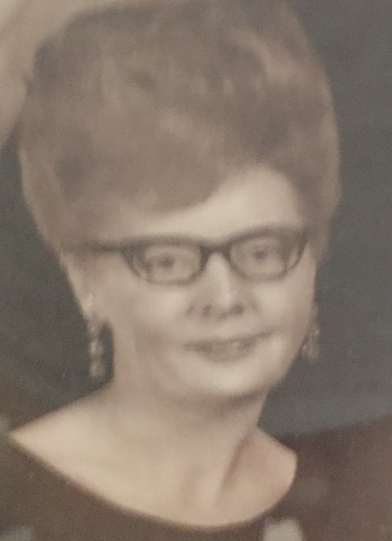 Ruth Rustad Applegate