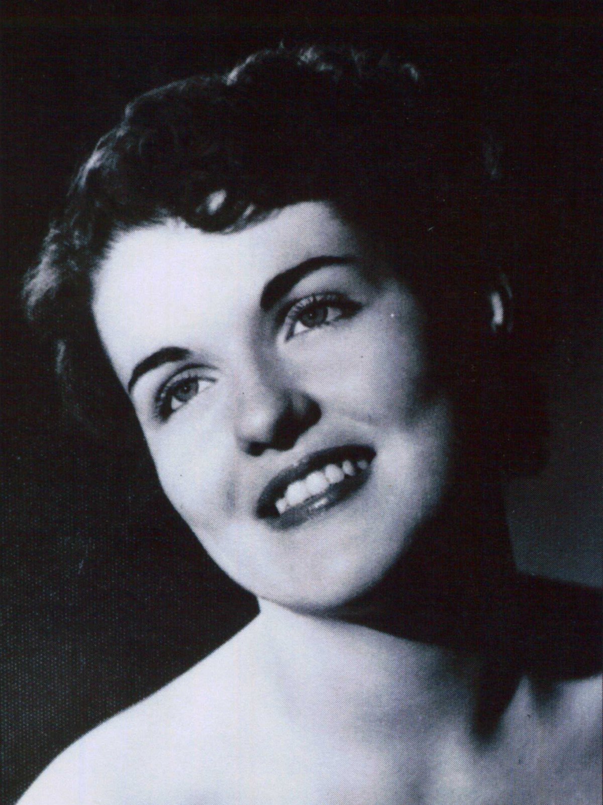 Eloyce Fuller Hollingshead