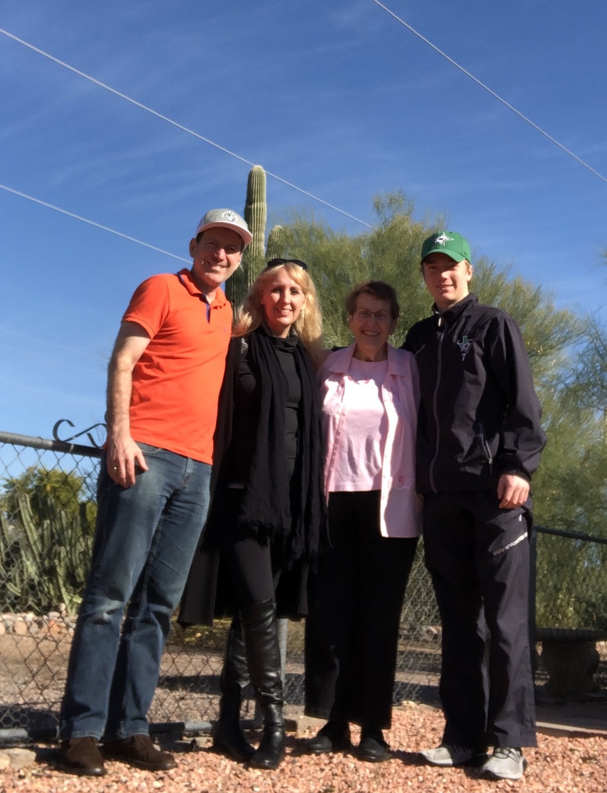 Lorna Moreno — photo 17