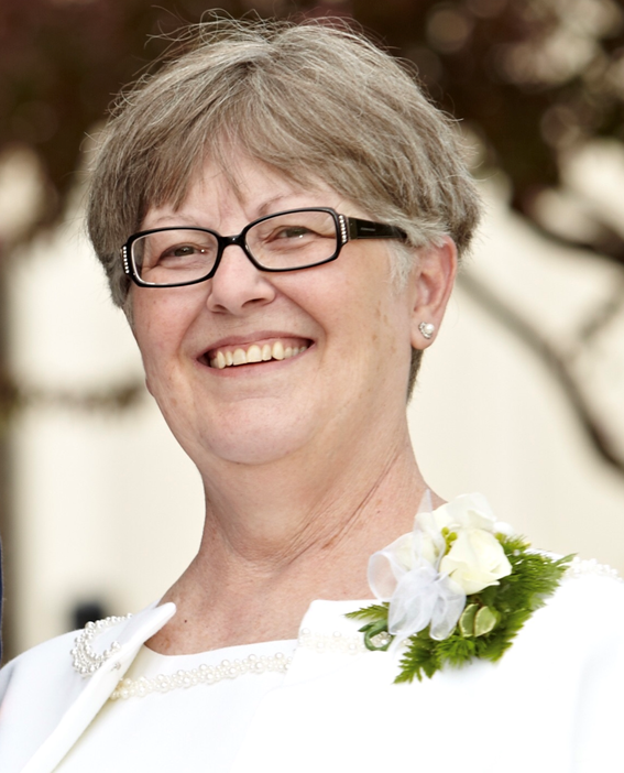 Kathleen Romney Hoopes