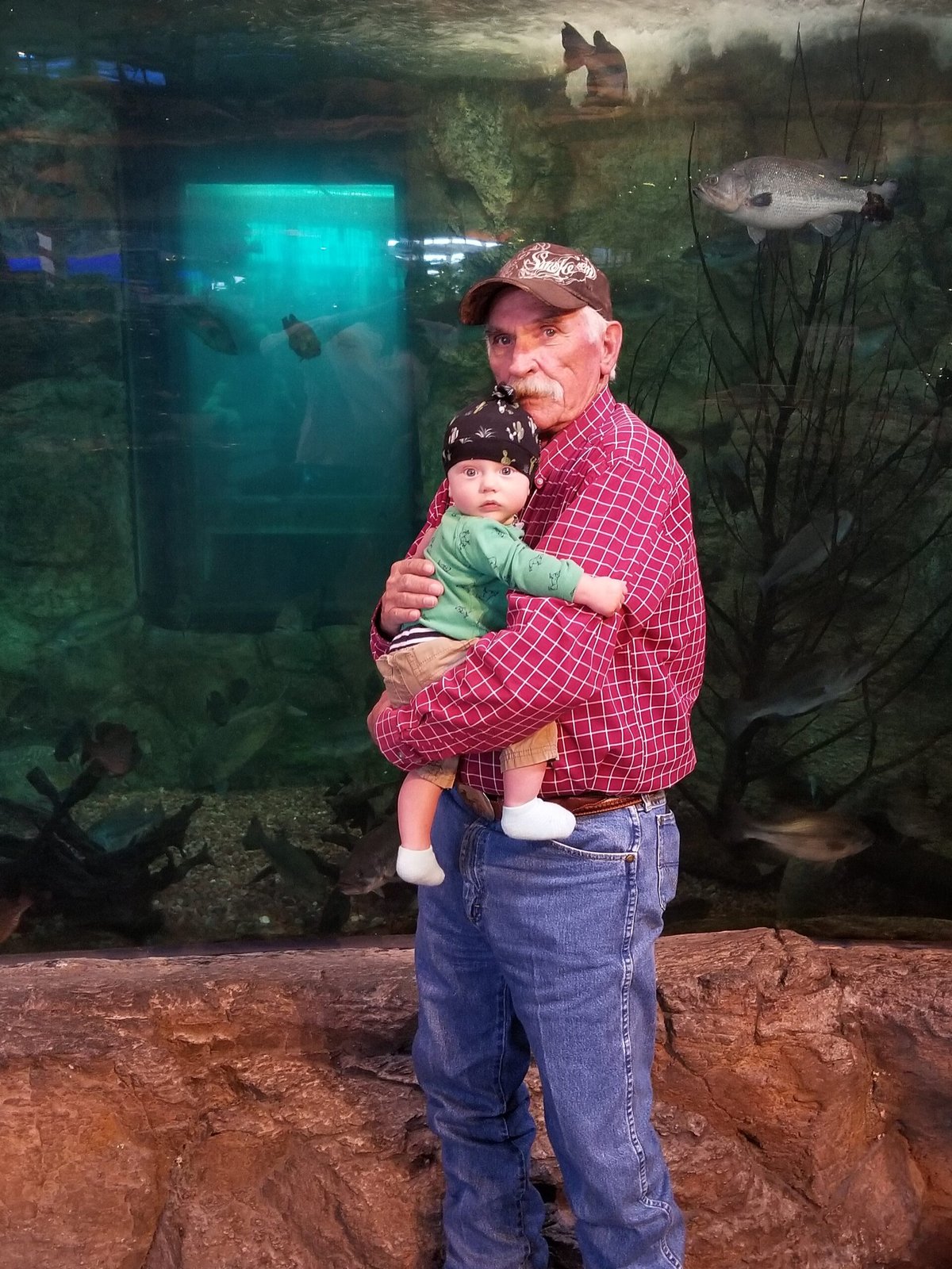 Medford Darrell Howell