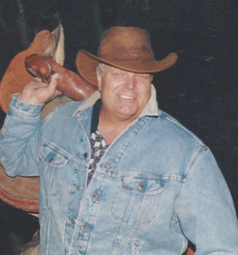 Ezra Chris Lundahl — photo 5