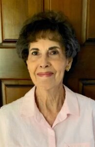 Elaine Small — photo 10