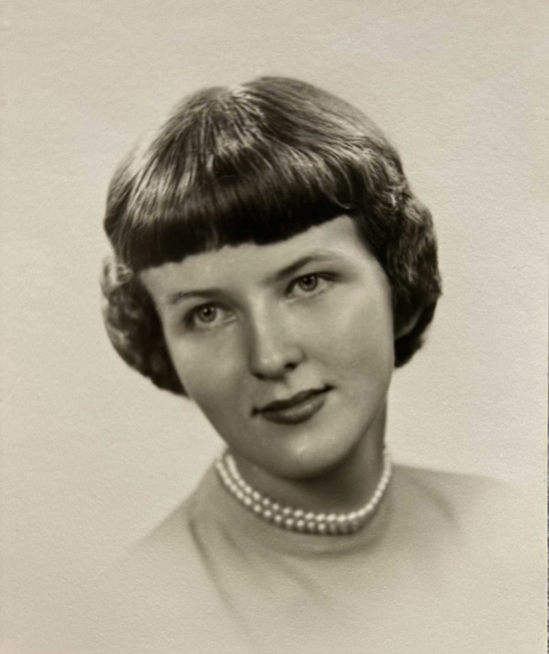 Elizabeth (Betty) Lynch