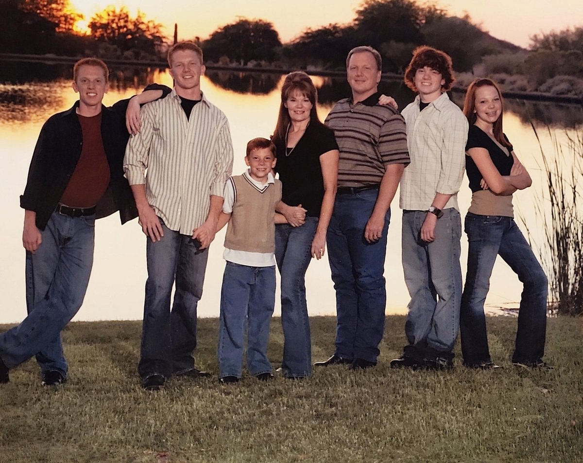 Robin Dean Hargrave — photo 7