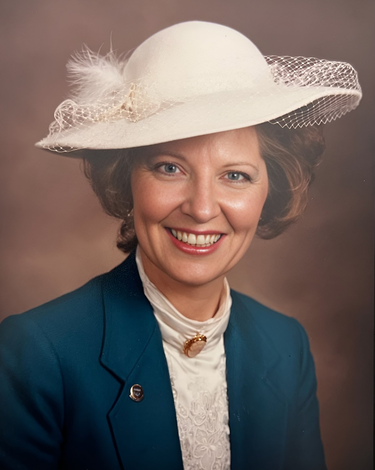 Leslie Whiting Johnson — photo 4