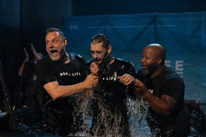 Scott Tracy Quick — photo 33