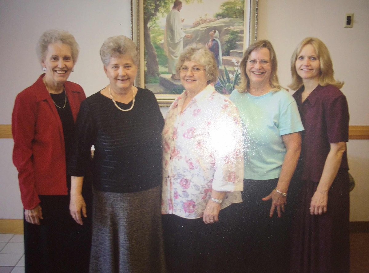 Yvonne Mills Gibbons — photo 12