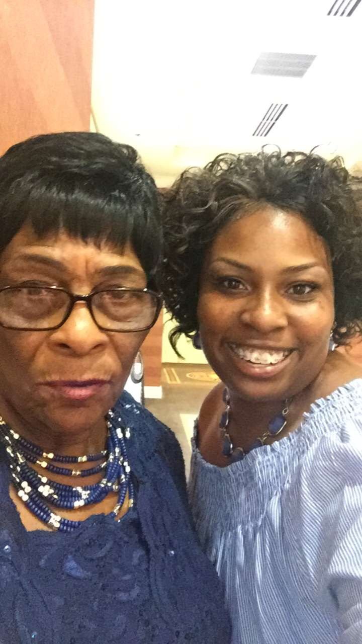 Eloise Martin — photo 7