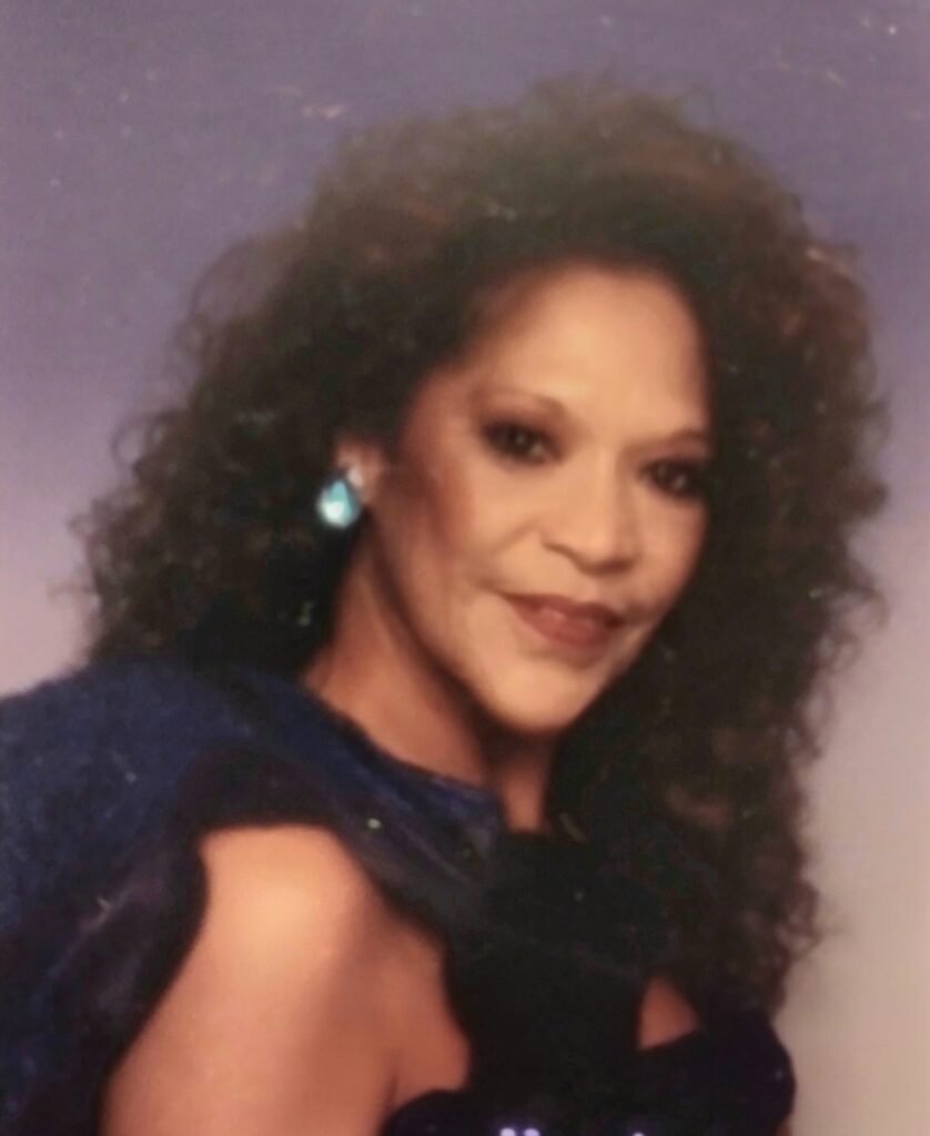 Virginia Yescas Doumis